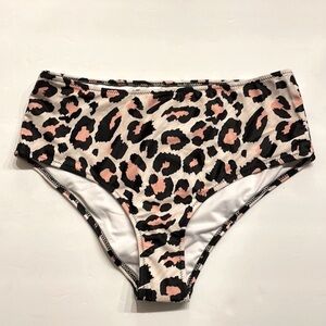 NEW beachsissi Mid / high rise bikini swim bottom leopard pattern size Large